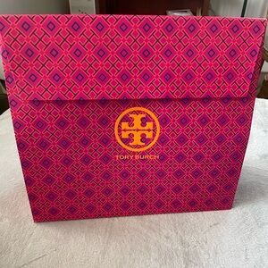 Tory Burch gift bag